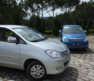 Giá ôtô chuẩn bị tách nhóm